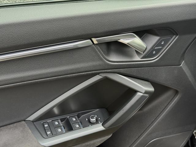 Audi RSQ3