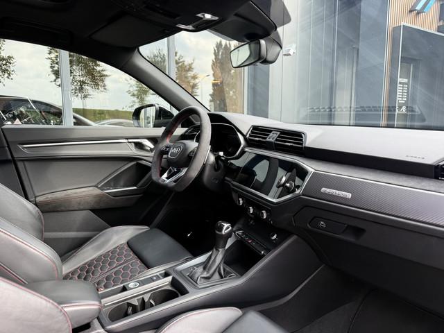 Audi RSQ3