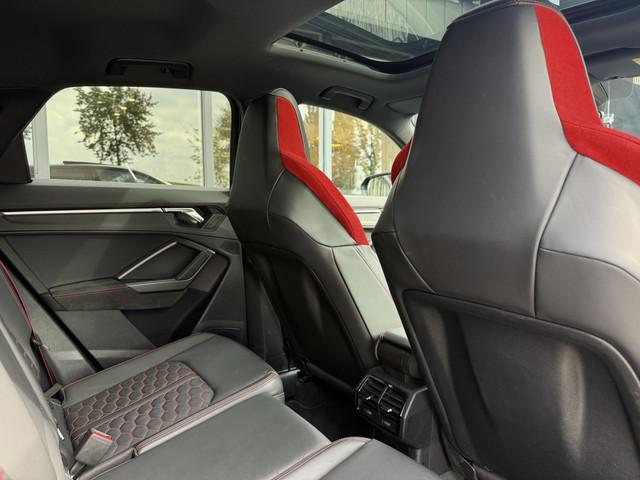 Audi RSQ3