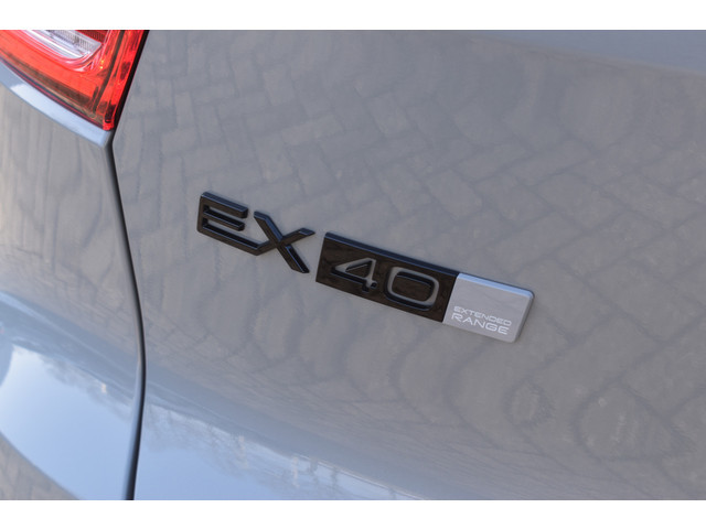 Volvo EX40