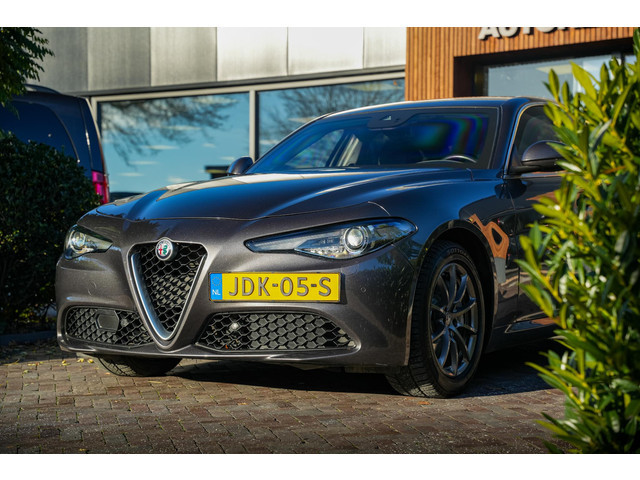 Alfa Romeo Giulia