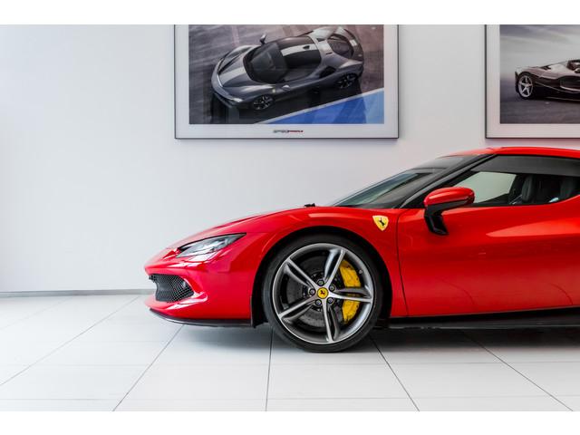 Ferrari 296