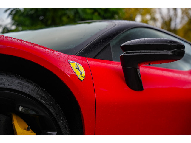 Ferrari SF90 Stradale