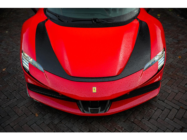 Ferrari SF90 Stradale