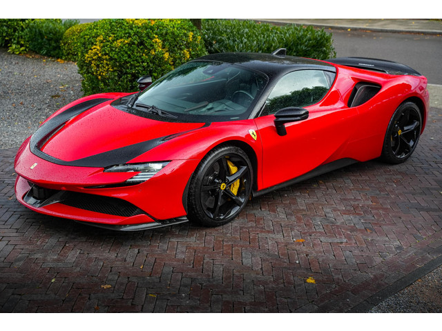 Ferrari SF90 Stradale
