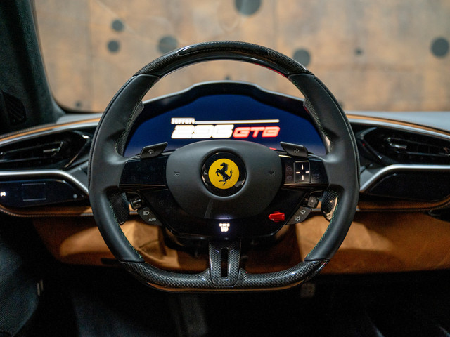 Ferrari 296