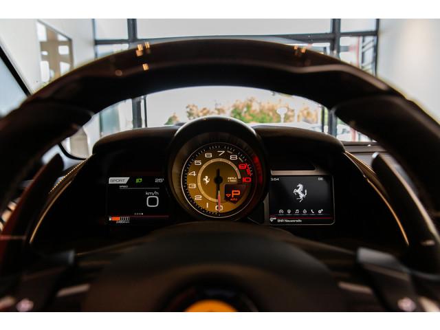 Ferrari 812 GTS
