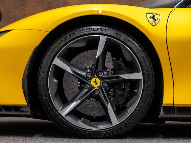 Ferrari SF90 Stradale