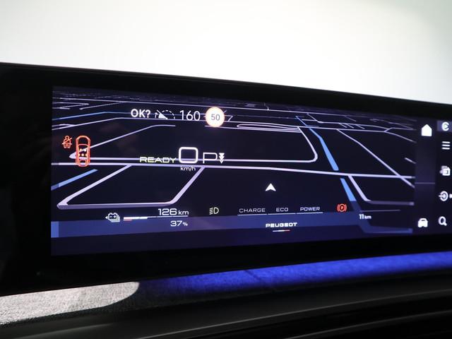 Peugeot E-3008