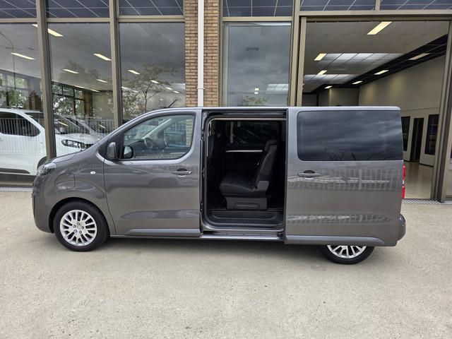 Peugeot e-Traveller