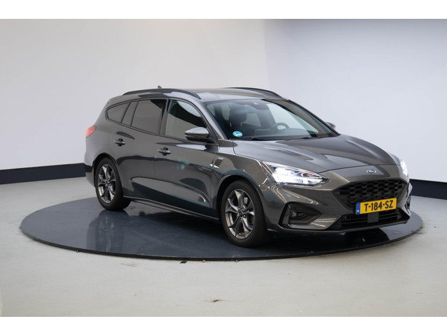 Ford Focus 2022 Benzine