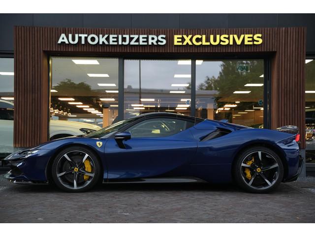Ferrari SF90 Spider