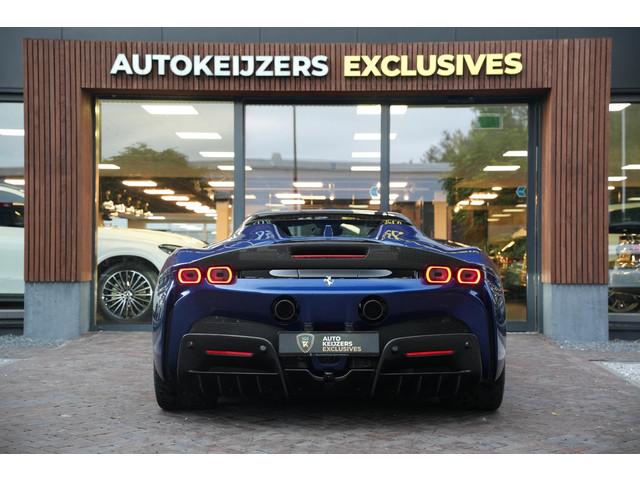 Ferrari SF90 Spider