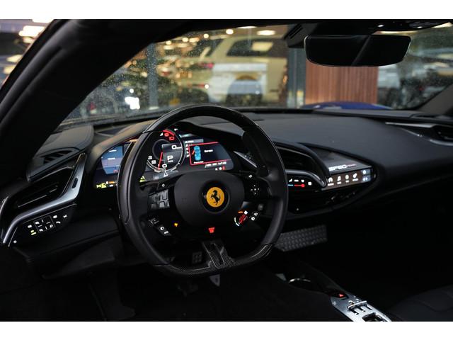 Ferrari SF90 Spider