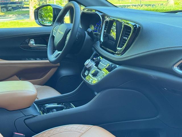 Chrysler Pacifica