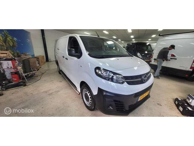 Opel Vivaro 2022 Diesel