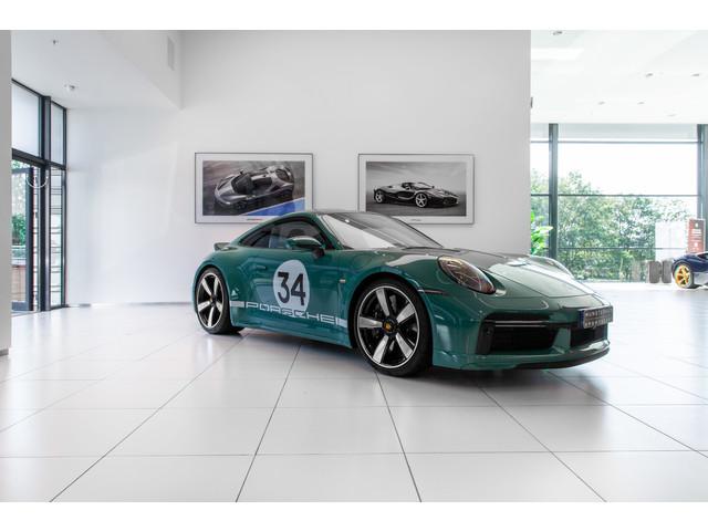Porsche 911 2023 Benzine