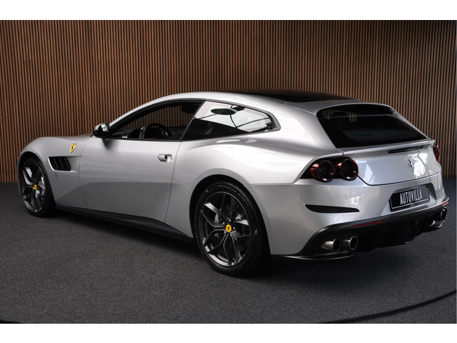 Ferrari GTC4Lusso