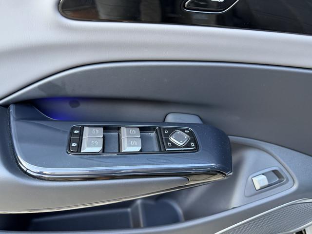 Hongqi EH7
