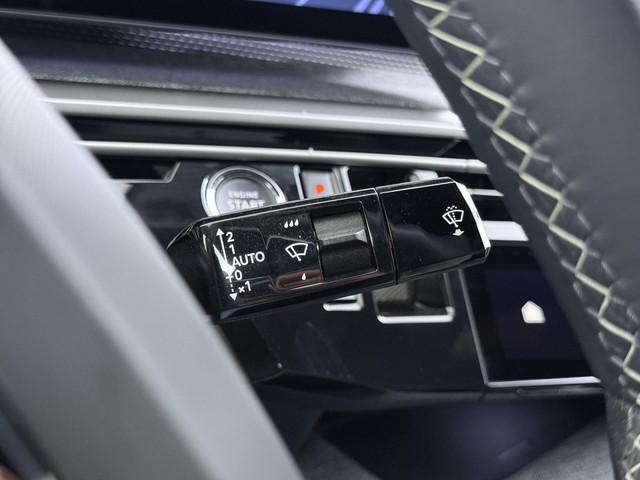 Peugeot E-3008