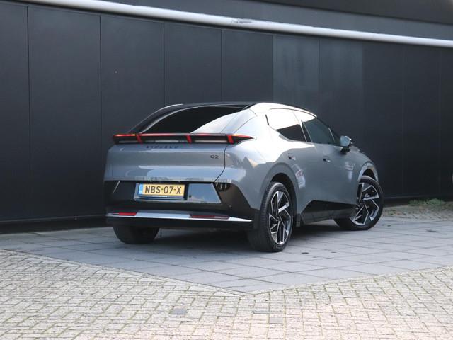 Lynk & Co 02