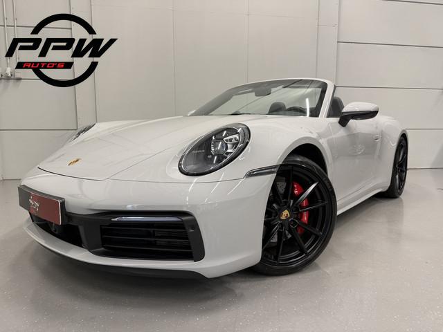 Porsche 911 2021 Benzine