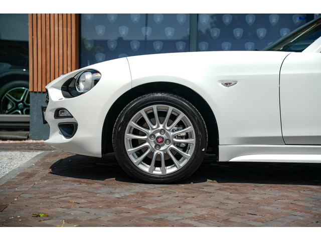 Fiat 124 Spider