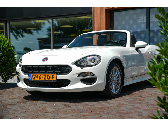 Fiat 124 Spider