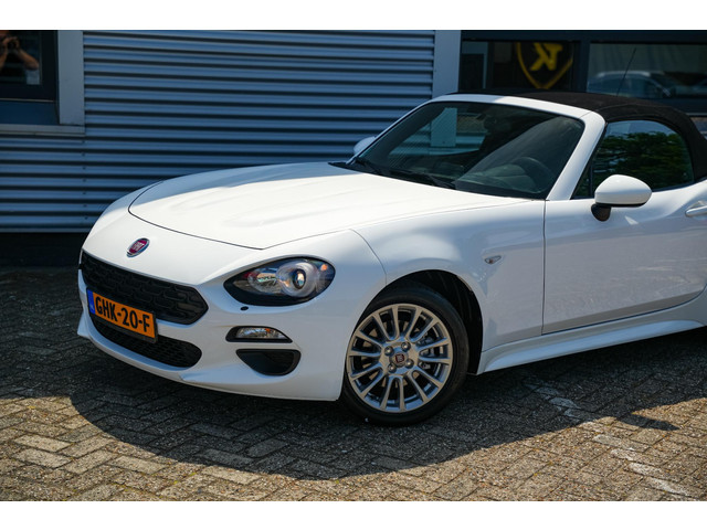 Fiat 124 Spider