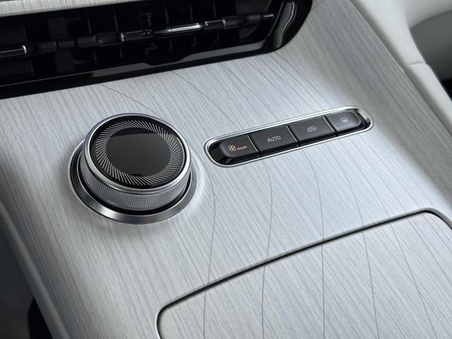 Geely E5