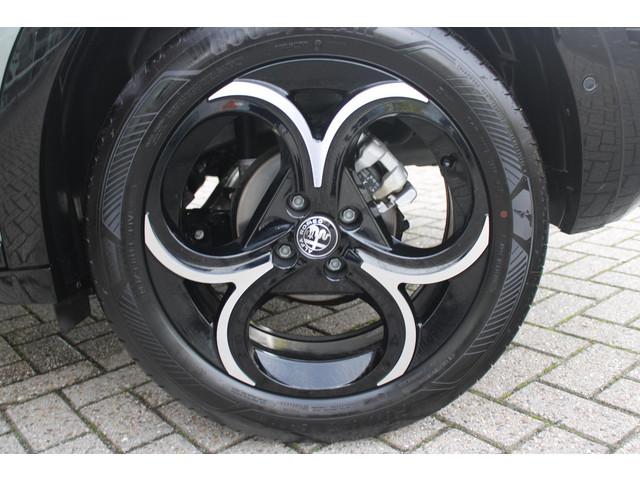 Alfa Romeo Junior