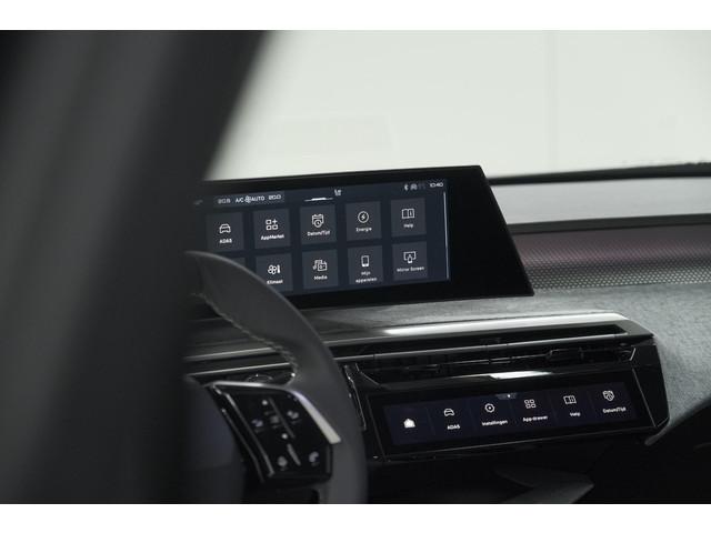 Peugeot E-3008