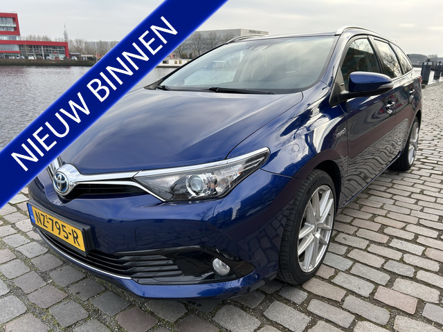 Toyota Auris 2017 Hybride