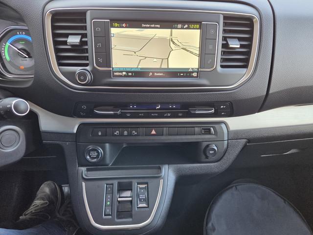 Peugeot e-Traveller