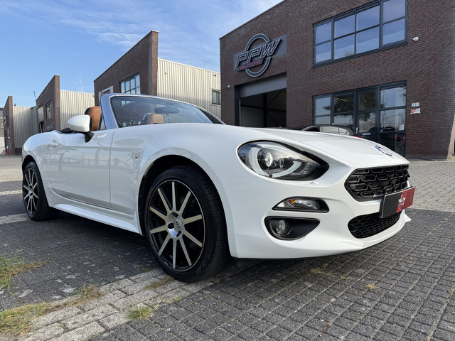 Fiat 124 Spider