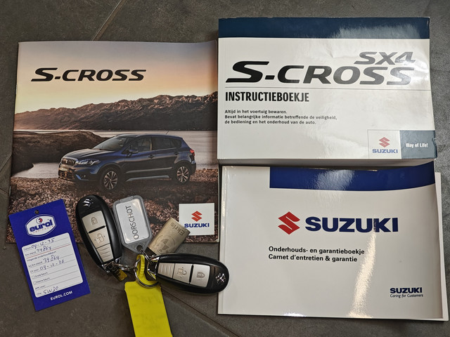 Suzuki S-Cross