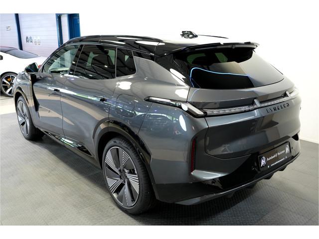 Lynk & Co 08