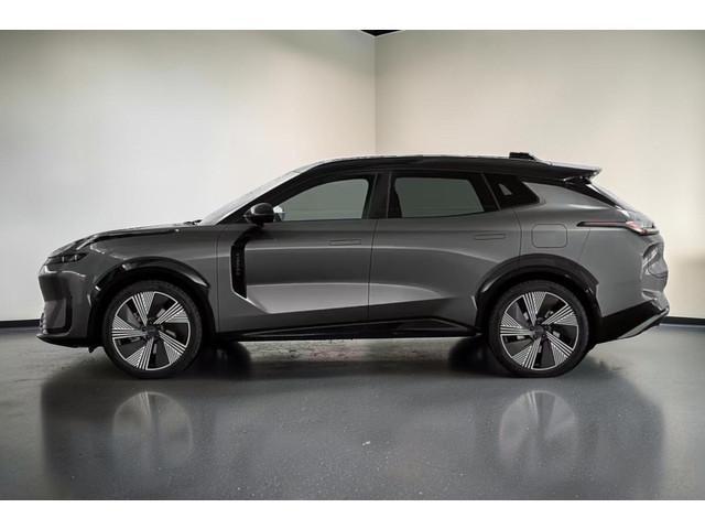 Lynk & Co 08