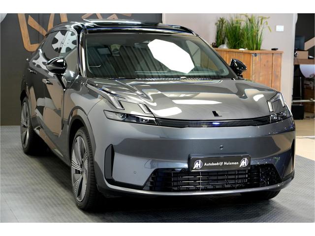 Lynk & Co 08