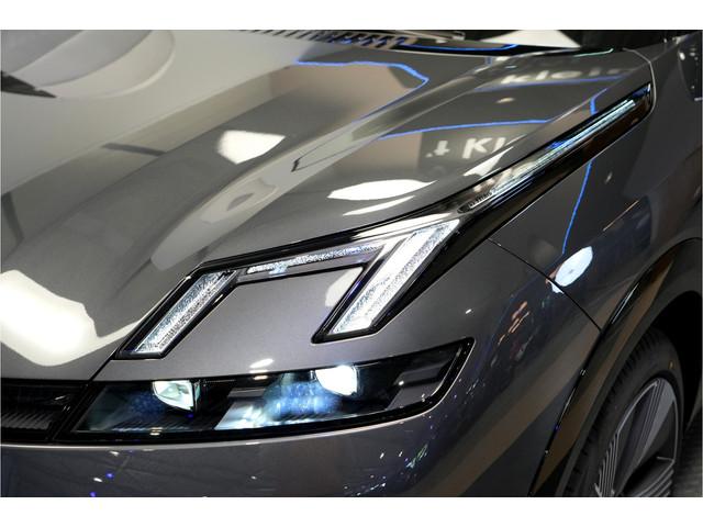 Lynk & Co 08