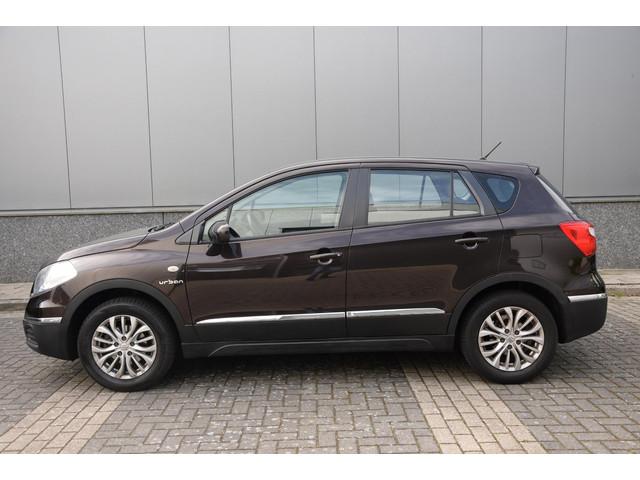 Suzuki S-Cross