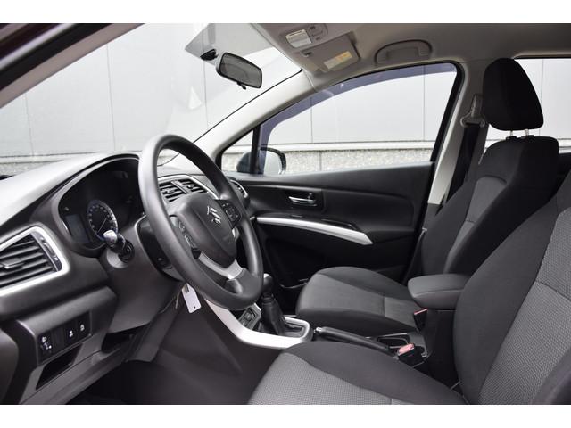 Suzuki S-Cross