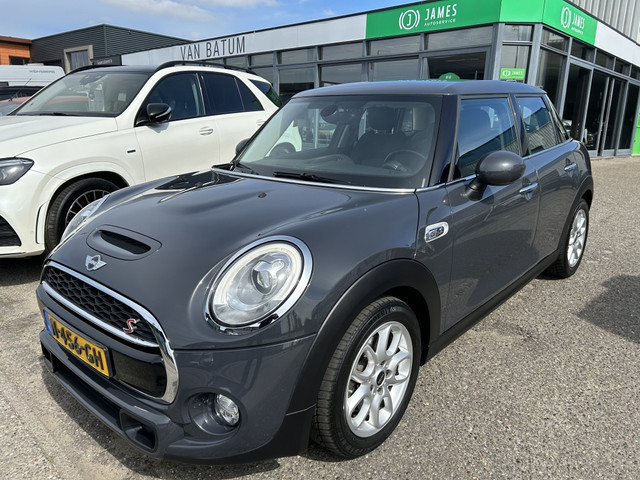 Mini Cooper 2018 Benzine