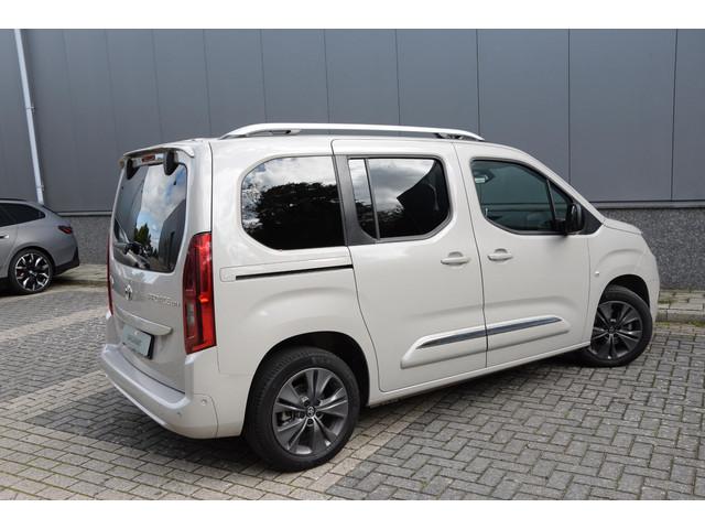 Toyota Pro Ace