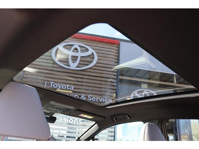 Toyota CHR +