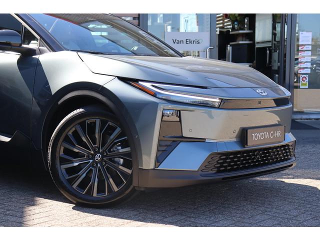 Toyota CHR +
