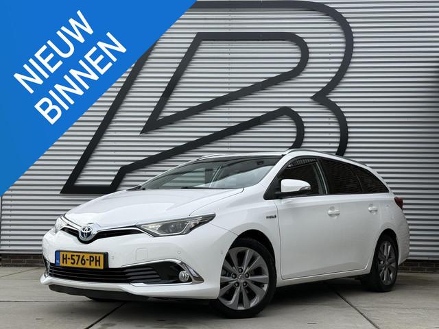 Toyota Auris 2015 Hybride