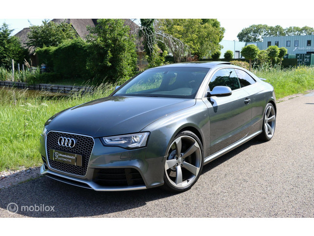 Audi RS5 2013 Benzine