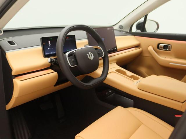Leapmotor C10