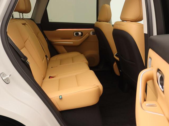 Leapmotor C10